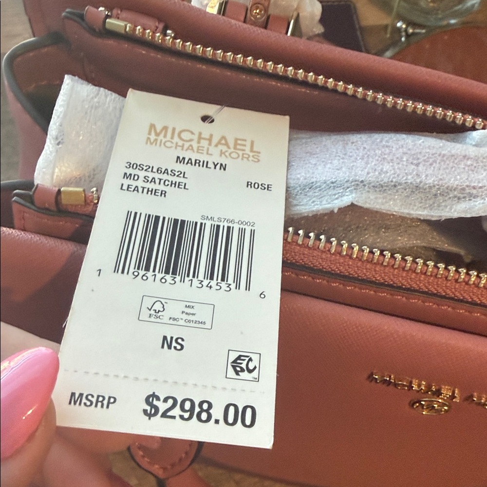 NWT Michael Kors Rose Satchel - Picture 4 of 4